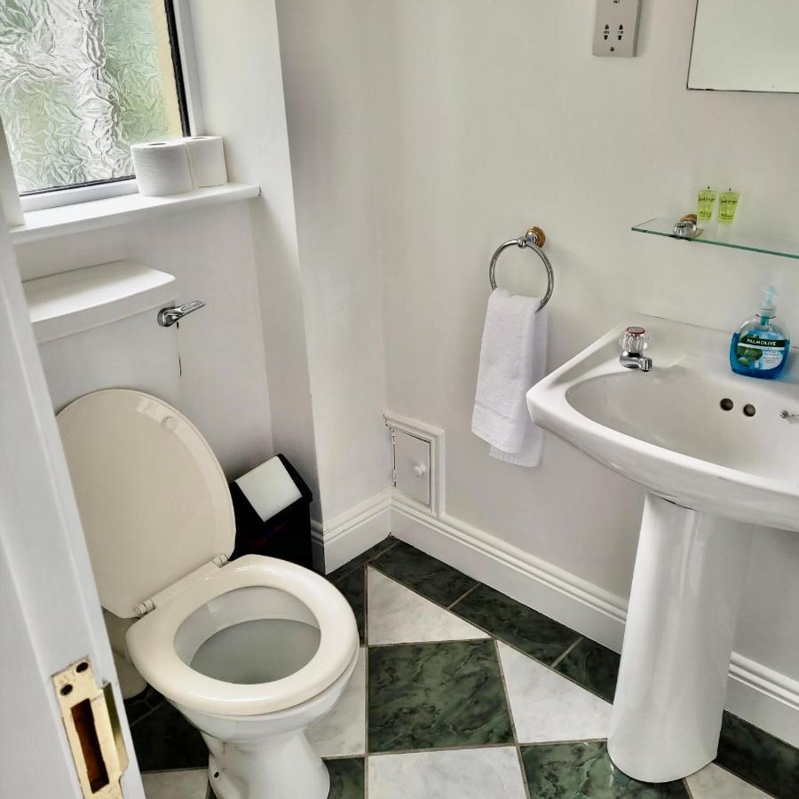Dun Maeve Guesthouse Westport Bagian luar foto